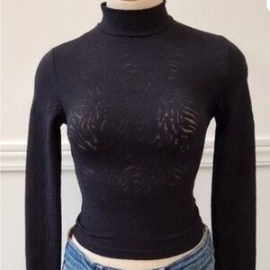 Babaton Shapelace Mockneck, Large